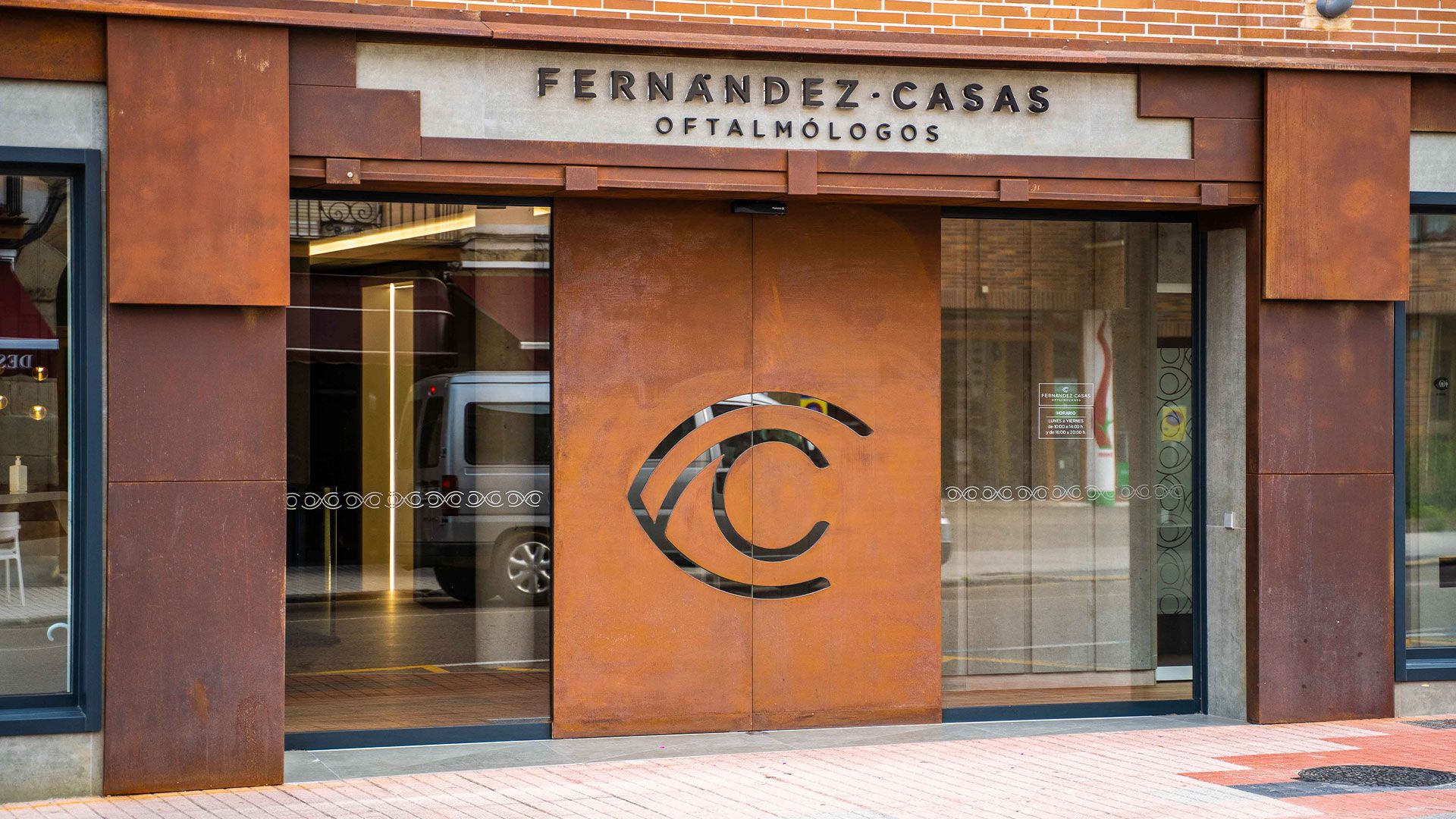 Clínica de oftalmología de los doctores Frnández-Casas